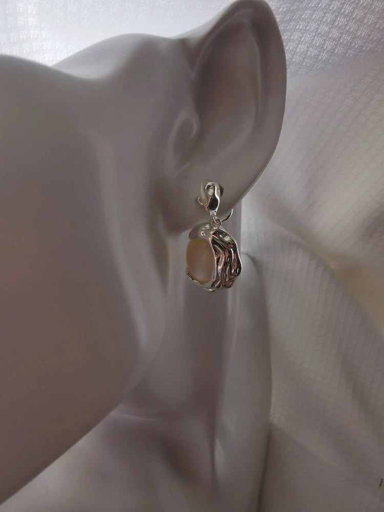 Brass With 18K Gold Top Natural Shell Stone Drop Earrings Women Jewelry Punk Party T Show Gown Runway Korean Japan INS