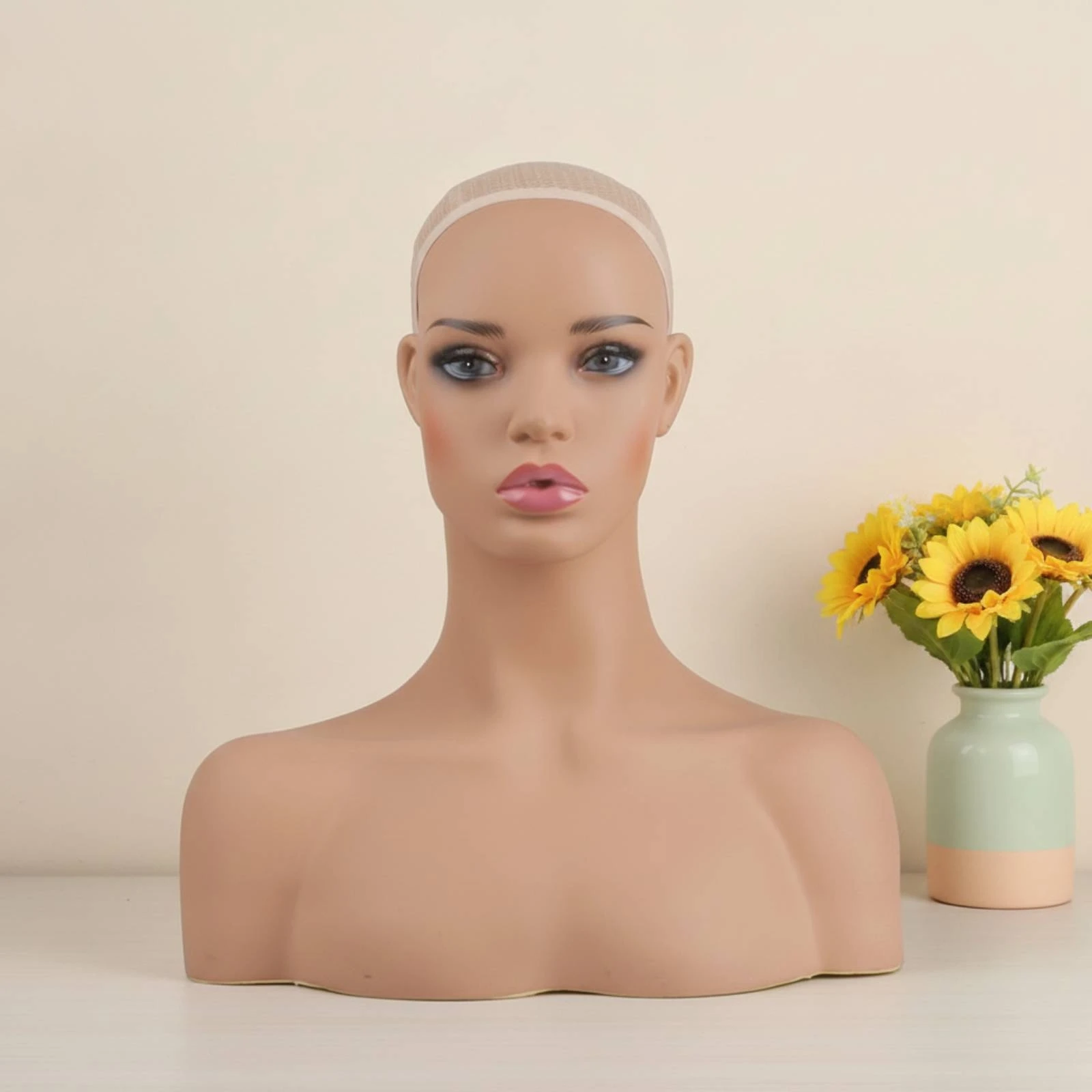 busto-di-manichino-femminile-a-grandezza-naturale-con-spalle-resistente-per-esposizione-parrucche-e-capelli