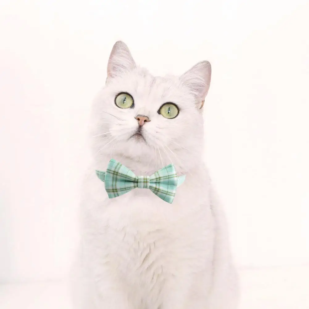 Plaid Check Cat Collar with Bells Bow Tie Breakaway Pet Necklect Comfortable Stylish Design Pet Neck Collar for Boy Girl Cats Sm