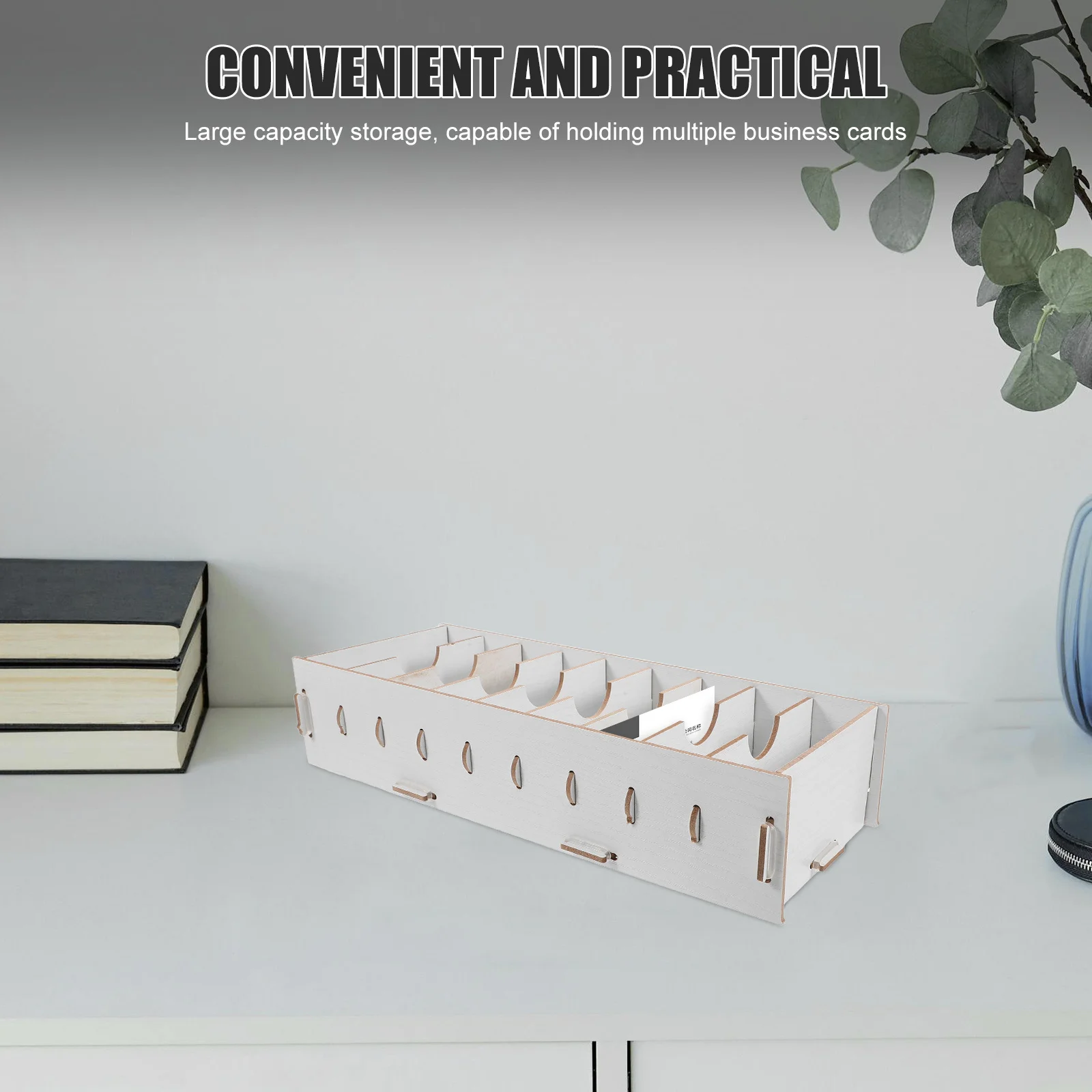 حامل سطح المكتب لبطاقات العمل الخشبية البيضاء للبطاقات والشارات، معرض الاستقبال المكتبي، ديكور البيئة الاحترافي