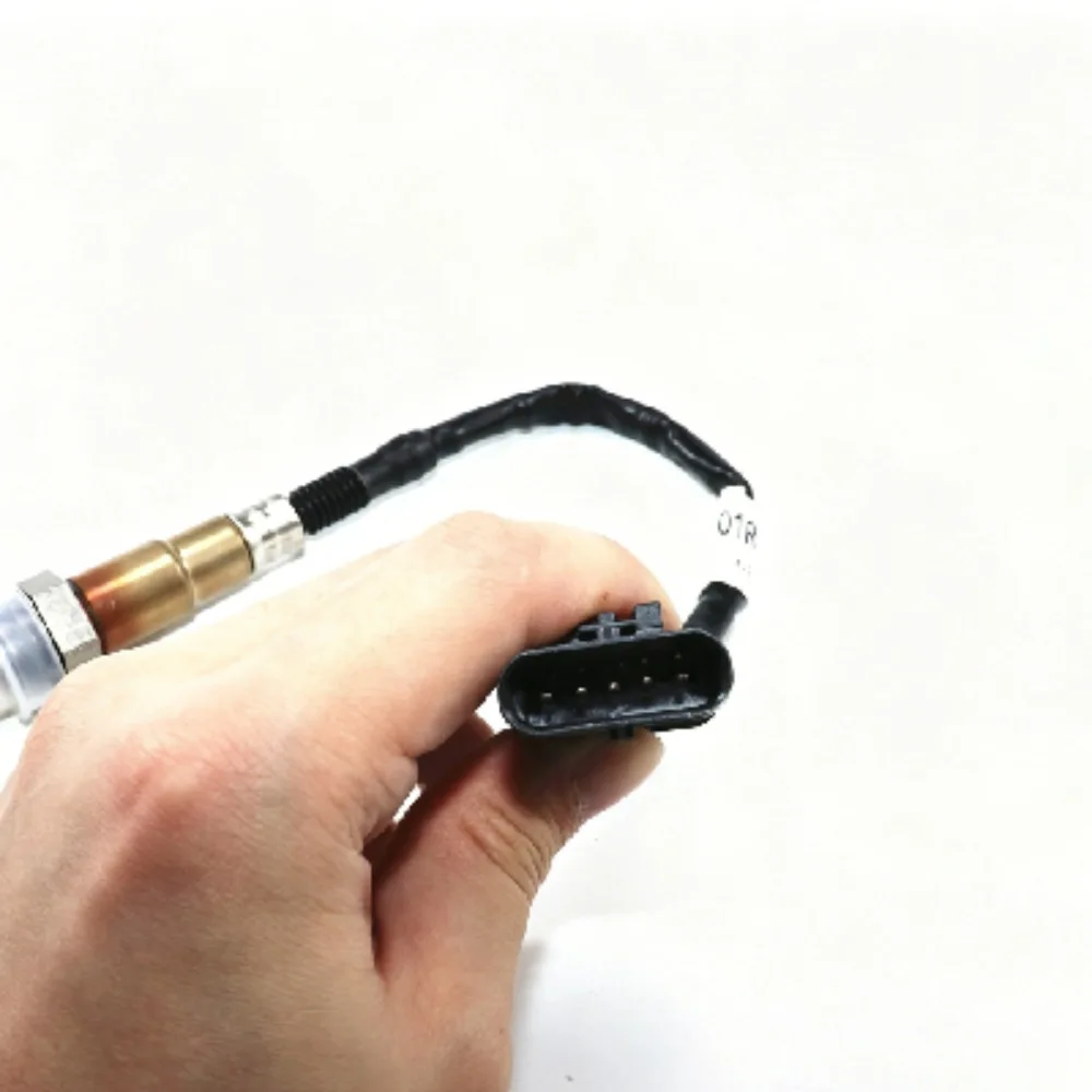 THREEON Oxygen Sensor Lambda O2 Sensor For GEELY Tugella 2021-2026, Mongaro 2023-2026, Preface 2024-2026 2.0L Engine 2052008200