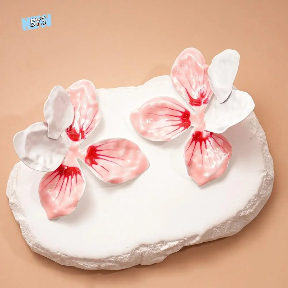 

Alloy Drip Oil Flower Earrings Korean Style Jewelry Accessories Enamel Stud Earrings Minority Design Dripping Oil