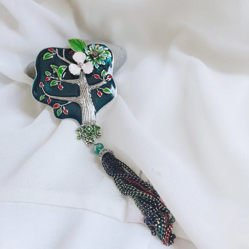 Chinese Classical Fan Brooch Female Vintage Enamel Flowers Banana Leaf Corsage High-grade Jacket Cheongsam Pins Accessories