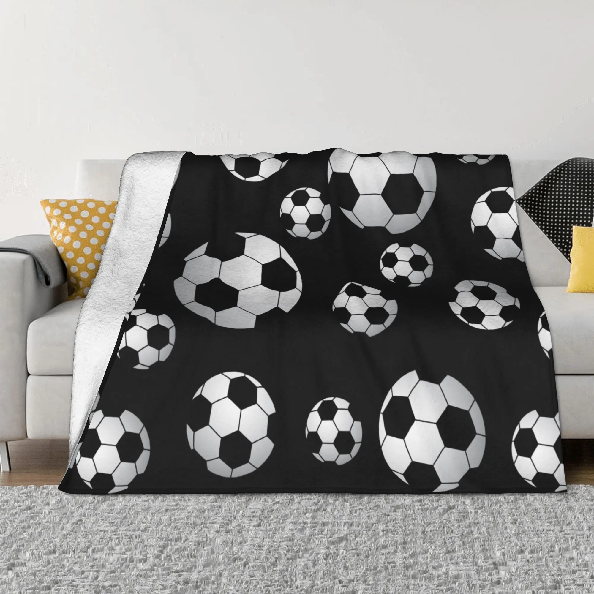 Soccer Knitted Blanket Football Balls Sports Flannel Throw Blanket Summer Air Conditioning Personalised Lightweight Bedspread