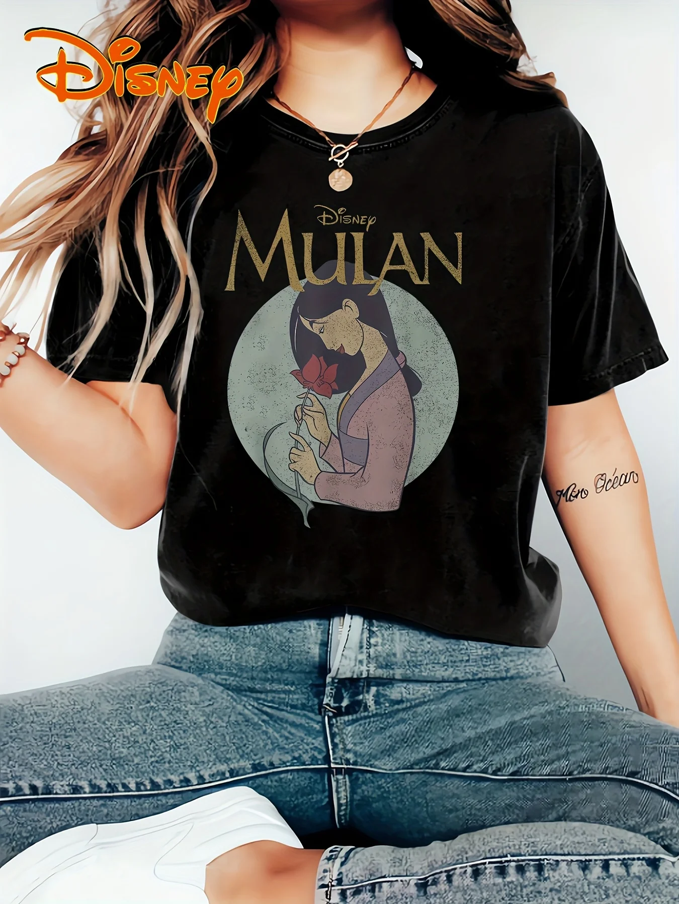 

Disney Official Mulan Pattern Women's Short sleeved T-shirt - Black Mulan Pattern Printed Fashionable