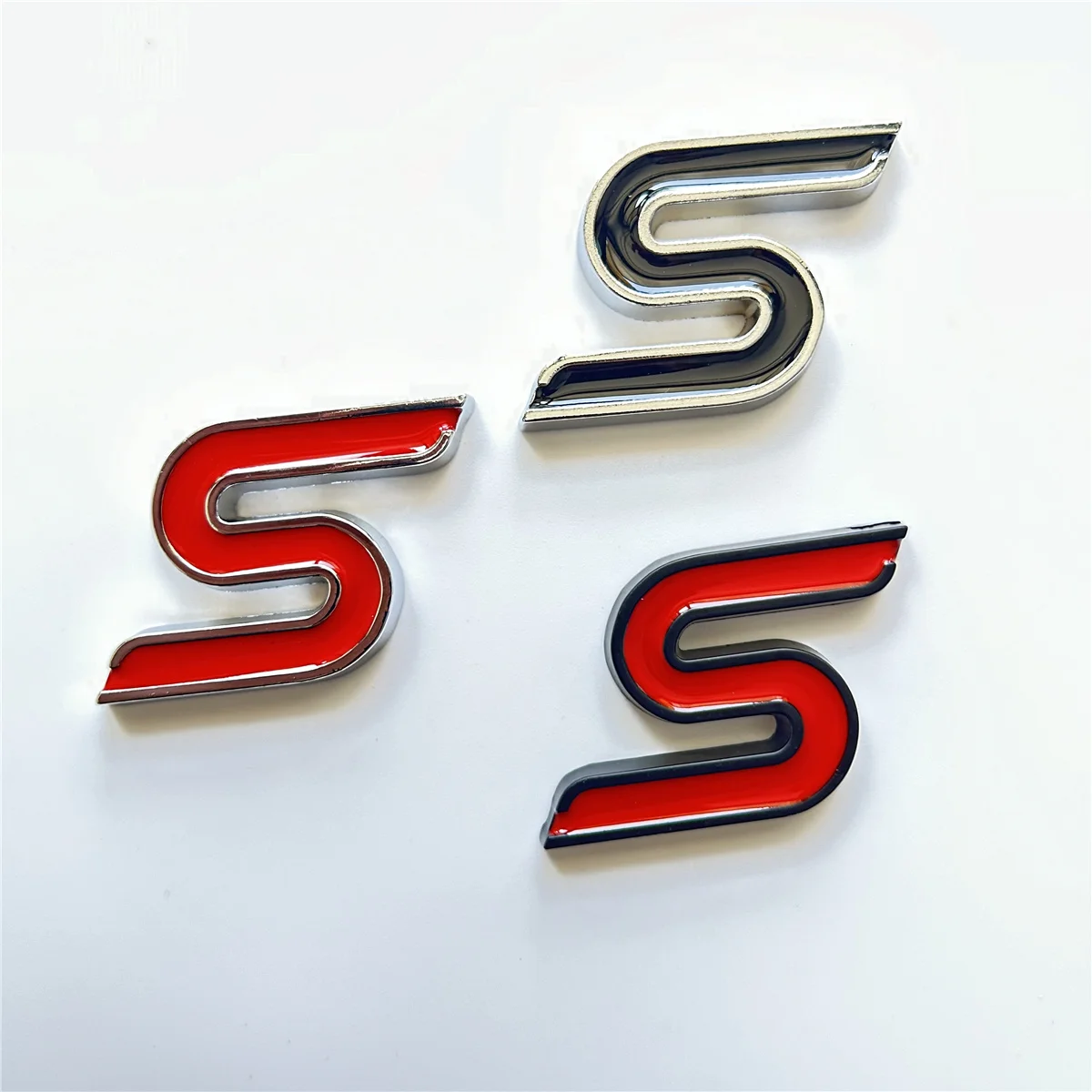 3D Metal S Chrome Emblem Badge Car Stickers Decals for Ford Focus Fiesta Ecosport Kuga Mondeo Everest Car Styling