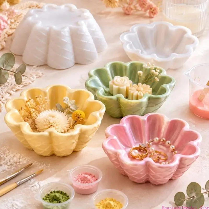 E1PE Reusable Silicone Mold For Artistic DIY Projects Including Making Jewelry Dish And Decorative Bowl With Delicate Lace Trim