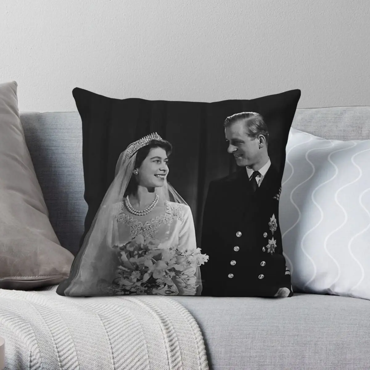 Funda de almohada cuadrada de boda del Príncipe Philip y la Reina, funda de almohada con cremallera y patrón de terciopelo de lino y poliéster, funda de cojín para sofá