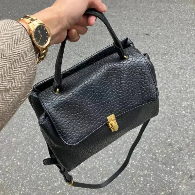 Fashion Personality Solid Top-Handle Bag 2025 All Match Office Lady Women's Handbags Y2k Trendy Japanese Shoulder Crossbody Bags