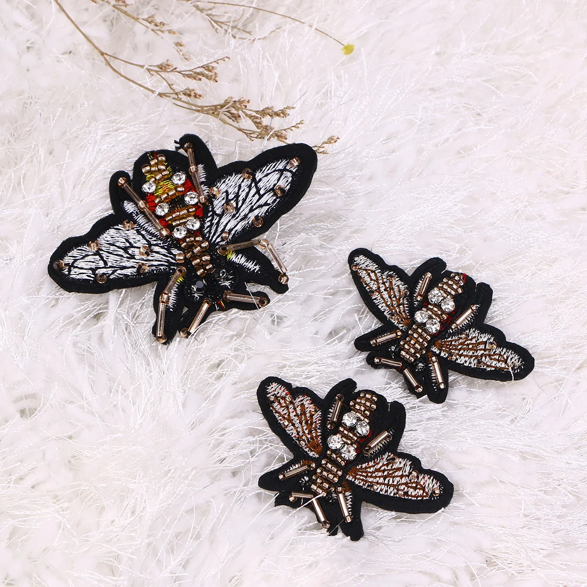 

10 Pcs Nail Stickers Bee Beaded Patch Applique DIY Apparel Accessory Decoration