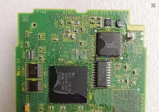 

Б/у плата A20B-3300-0761 для FANUC A20B-3300-0761