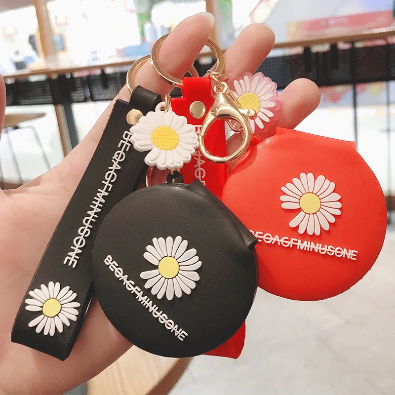 New Creative Cartoon Daisies Multi-functional Makeup Mirror Keychain Ring Small Pendant Bag Car Keychain Pendant Gift