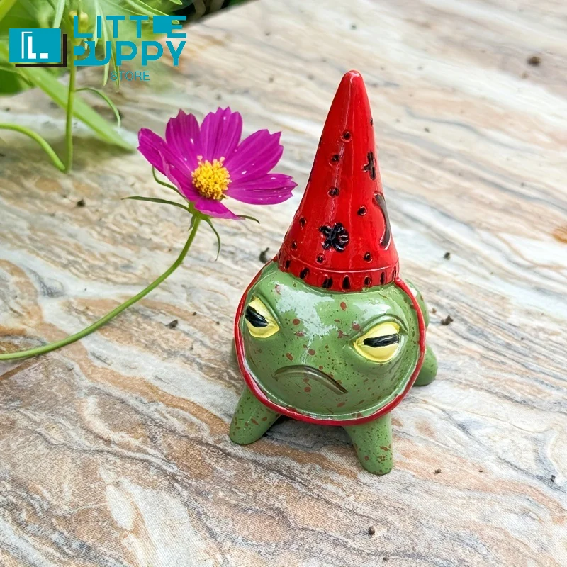 Hand-painted Resin Figurine Ornament Party Hat Cute Little Frog Statue Garden Courtyard Crafts Decoration Funny Halloween Gift