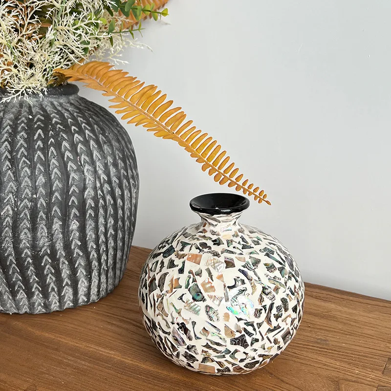 Wholesale Color Shells Light Luxury Nordic Desktop Storage Dried Flowers Vase Shooting Props American Furniture Flower Basket