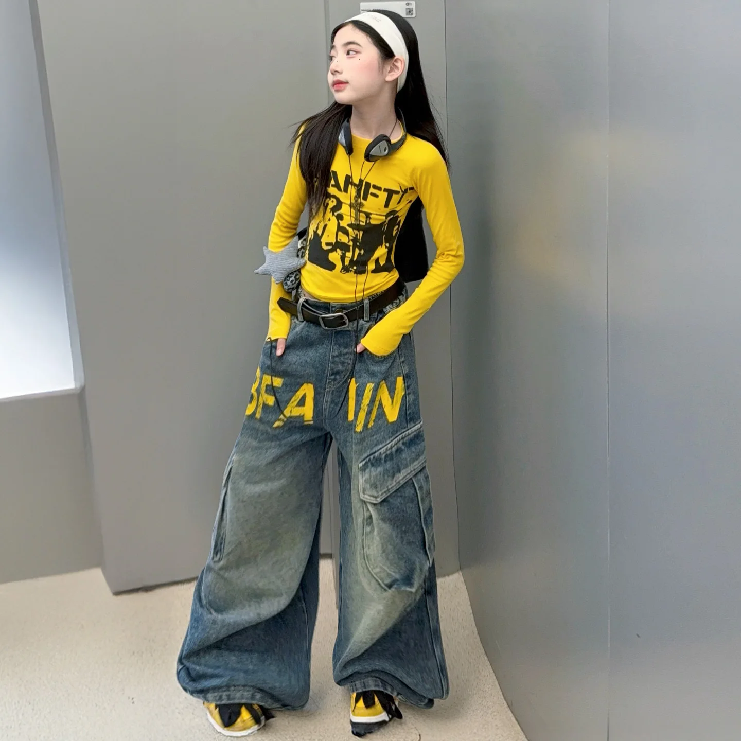 Spring Autumn Girls Clothes Set Teen Kids Print T-shirt + Large Pocket Work Jeans 2Pcs Tracksuit Street Children Clothing Suits