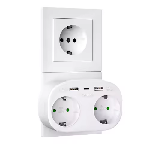 4000W Euro plug power socket with 2 AC power sockets 2 USB charging ports 1 Type-c wall socket adapter Suitable for home offices