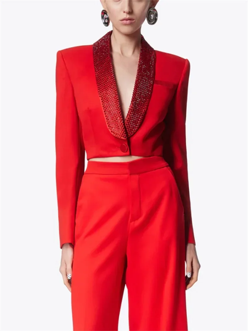 Sexy Formele Vrouwen Broek Pak Set Luxe Kristal Revers Rood Zwart Holle Zakelijke Werkkleding 2 Delige Korte Blazer Jas En Broek