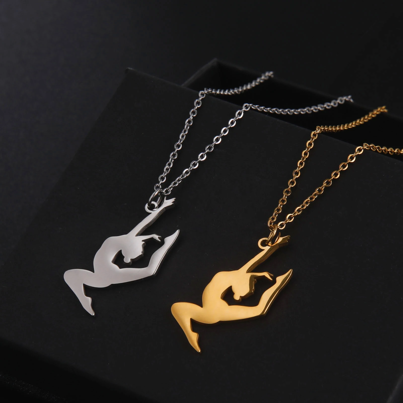 COOLTIME Halskette mit Anhänger für rhythmische Gymnastik, Edelstahl, Trend-Turnerin, Sport-Tänzerin-Halskette, Schmuck, Geschenk für Frauen – Detail 3