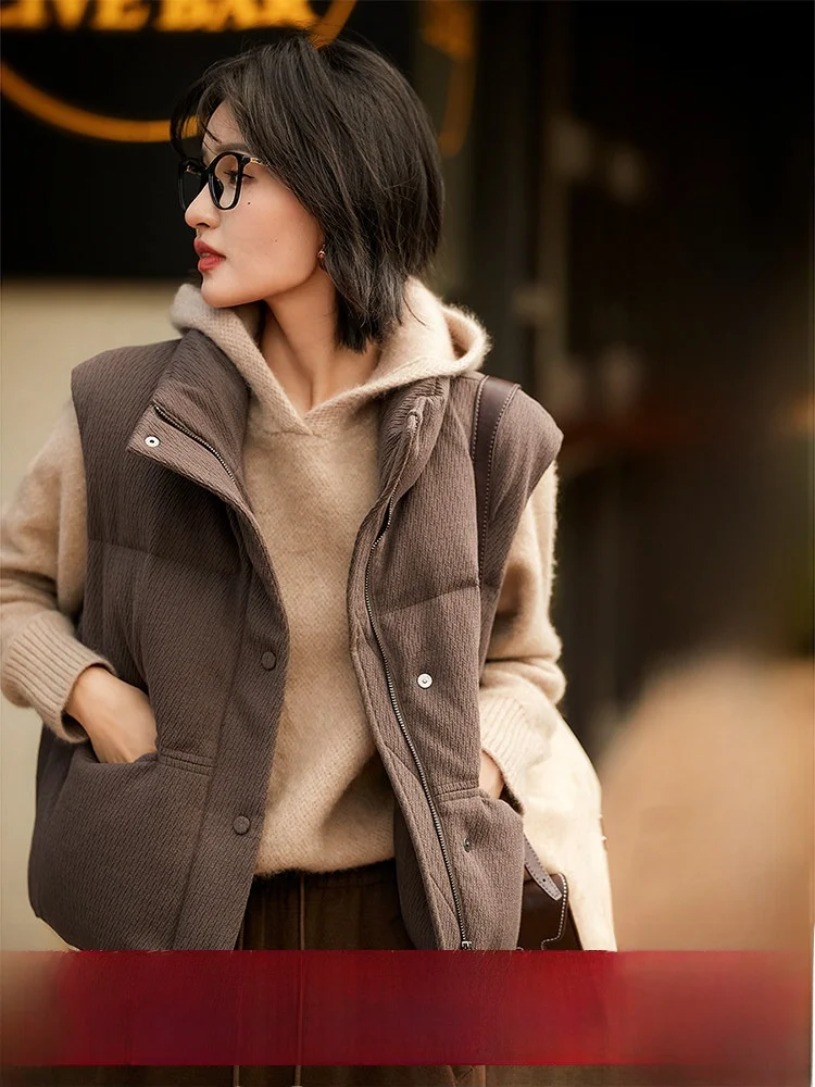 

Женский жилет Xhange Commute Sle из шерсти с текстурой, наполненный 95% белым гусиным пухом, стандартный крой