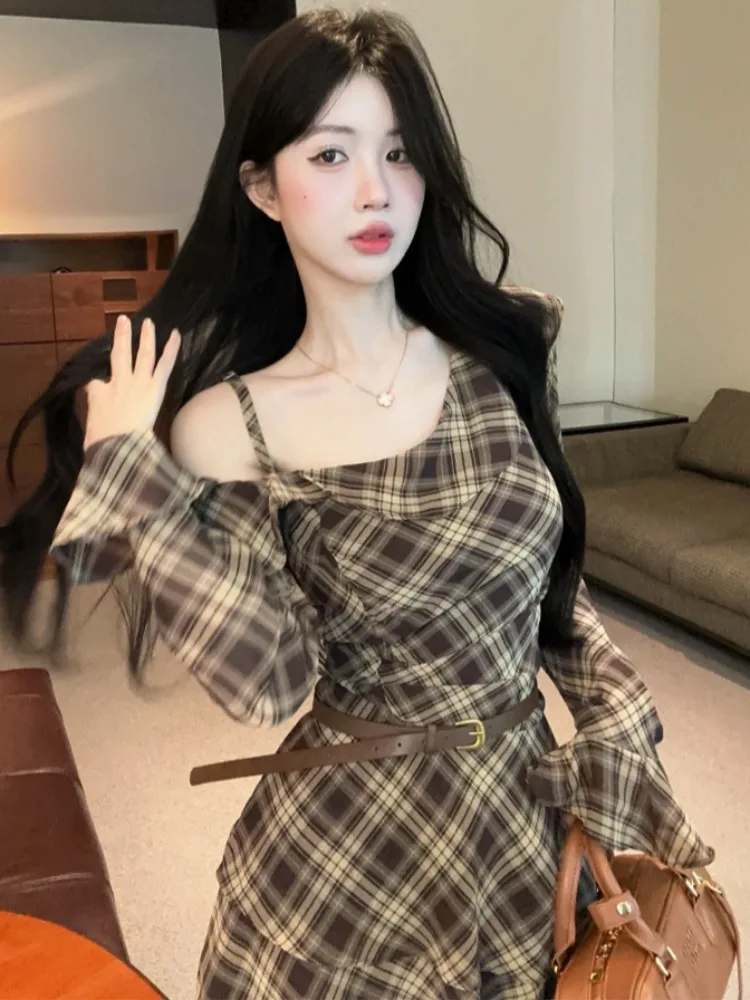 

Retro Floral Trim Plaid Long Sleeve Asymmetrical Shoulder Bared Dress Women's Spring Autumn Slim Fit Short Skirt Casual Cotto...