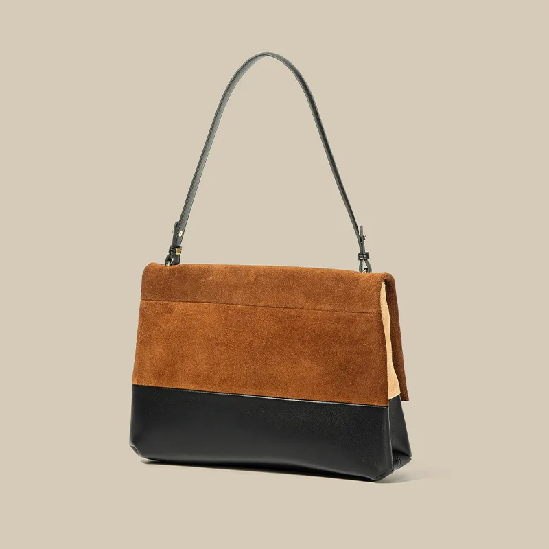 2024 Dames Koplaag Koeienhuid Lederen Dames Casual Oksel Lederen Niche Design Enkele Schouder Crossbody Portemonnees En Handtas