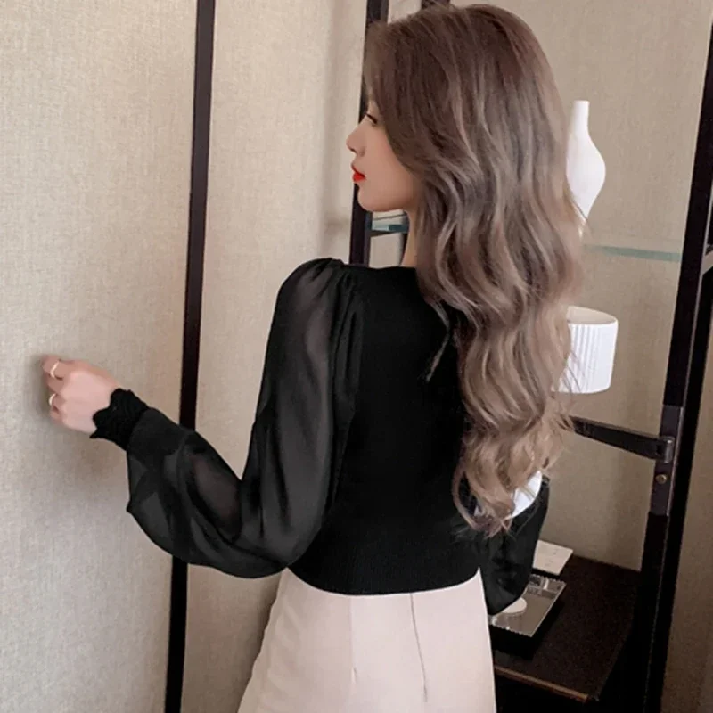 Casual Long Sleeve White Blouses Women 2025 Korean Fashion V Neck Black Blusa Feminina Slim Knitted Sexy Puff Sleeve Tops Mujer