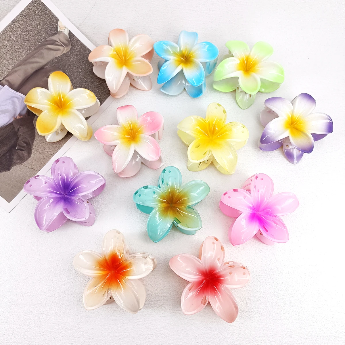 3.35inch Large Solid Color Gradient Frangipani Scrub Grab Clip Flower Hair Clip Female Sweet Back of Head Plate Hair Shark Clip