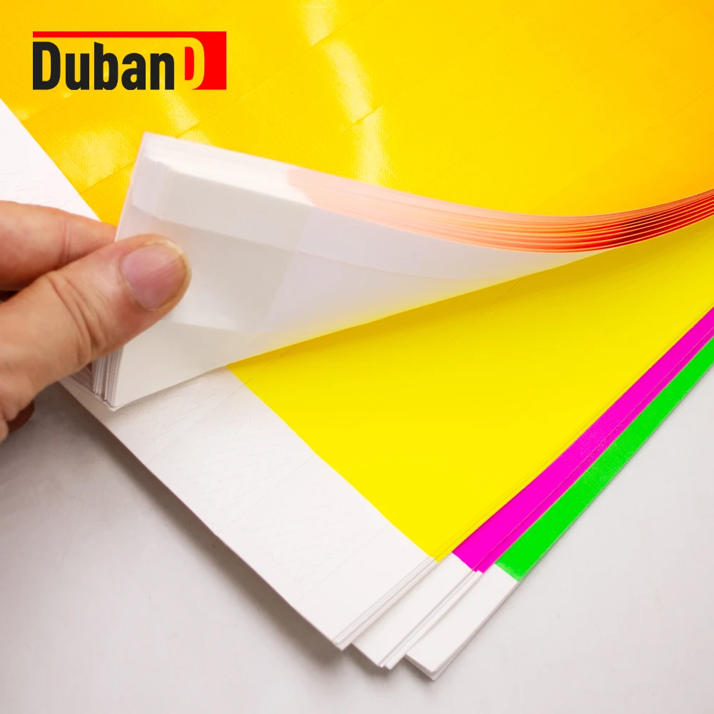 Cheap tear-resistant non-woven laser printed bracelet with colorful pattern printing, suitable for various activities and partie