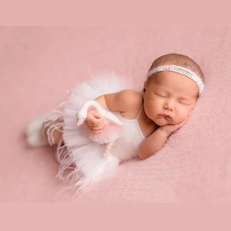 Newborn Photography Props Baby Girls Feather Dress Headband Socks Swan Doll  Studio Shooting Photo Props