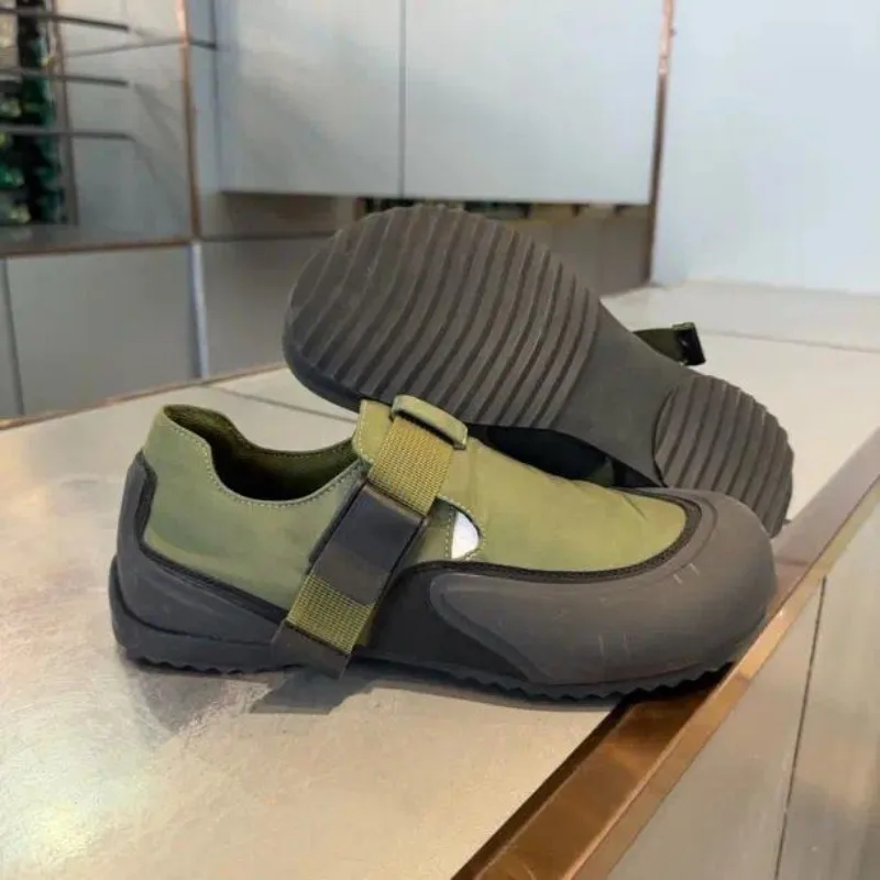 2026 New Men's Slip-On Sports Shoes Breathable Magic Tape Flat Bottom Casual Shoes Versatile Comfortable Outdoor Leisure Foot.