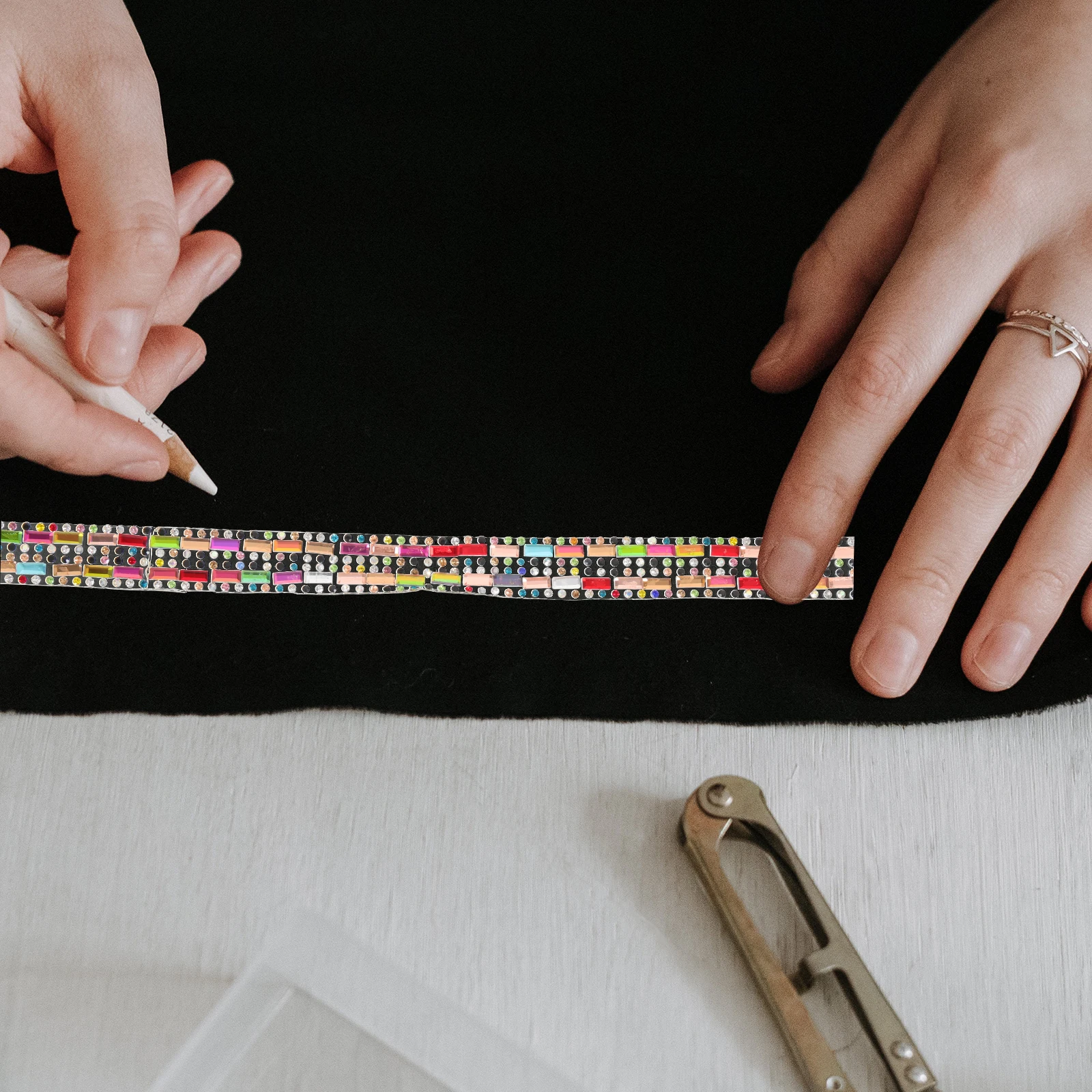 

Self Adhesive Ribbon 2 Rows Mixed Colors 15mm Delicate Costume Trim Bling Trim for Craft DIY Accessories