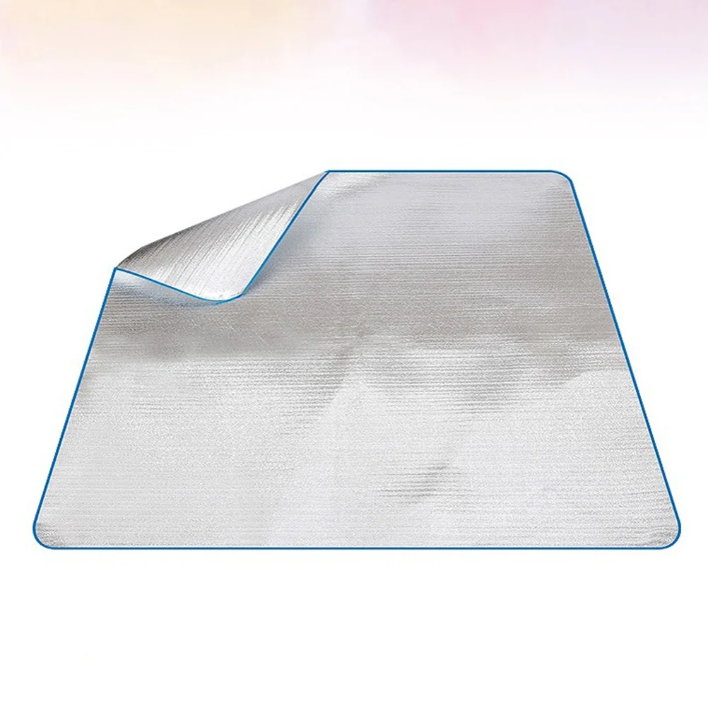 Przenośna Wodoodporna Mata Piknikowa Dwustronna z Folii Aluminiowej Poduszka Outdoorowa Wytrzymała Praktyczna Mata 220x220cm Poduszka z Folii Aluminiowej