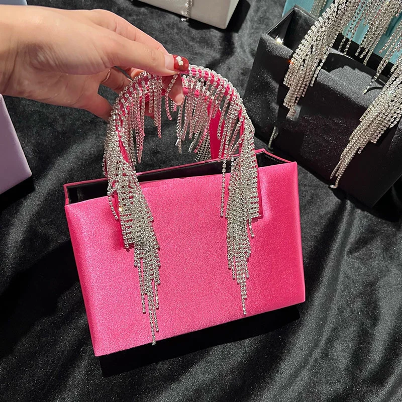 Sparkling Style: Luxury Tassel Bag for Women - Perfect Evening Parties