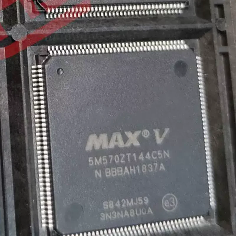 1 قطعة ~ 50 قطعة/الوحدة 5M570ZT144C5N TQFP144 جديد الأصلي