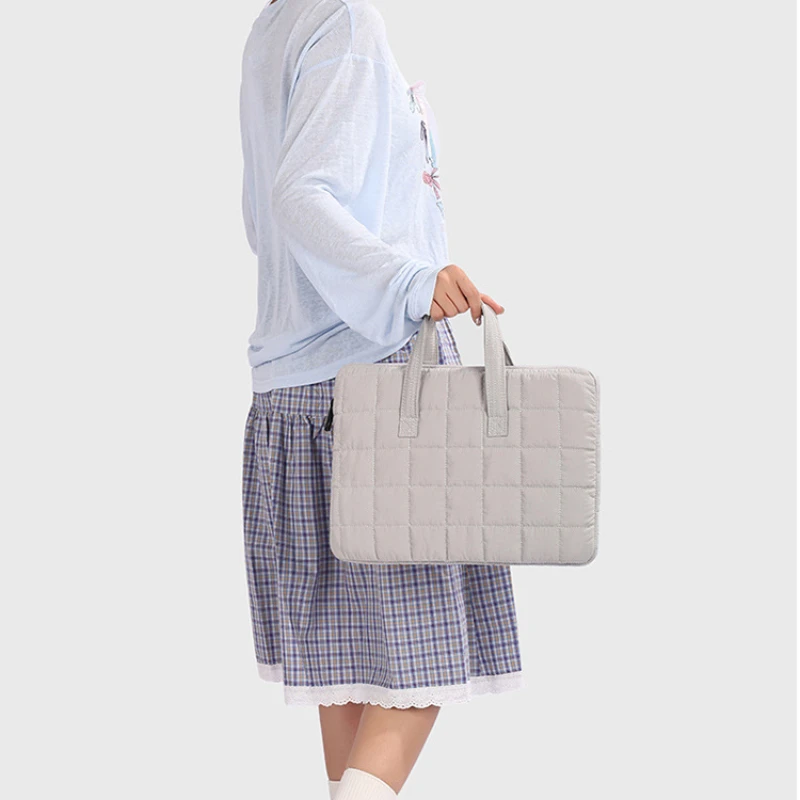 Minimalist Grid Quilted Laptop Handbag Large Capacity Solid Color Portable Tablet Case for 13 14 15 15.6 16 Inch Laptops