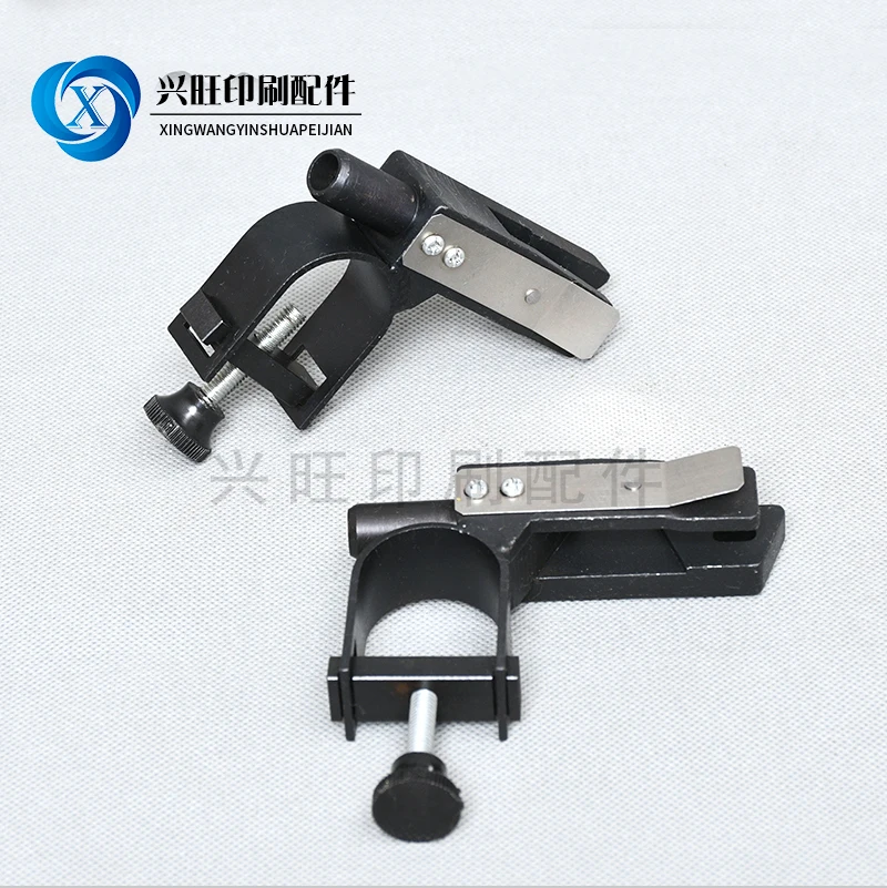 

Heidelberg SM102CD102 suction wheel bracket C6.015.350F tail deceleration paper wind wheel bracket