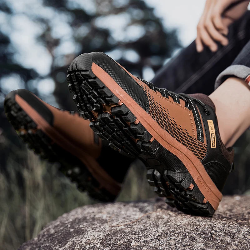 Men Autumn Outdoor Mountaineering Thick Bottom High Quality Casual Sneaker Large Men\'s Anti Slip Leisure Versatile Hiking Shoes