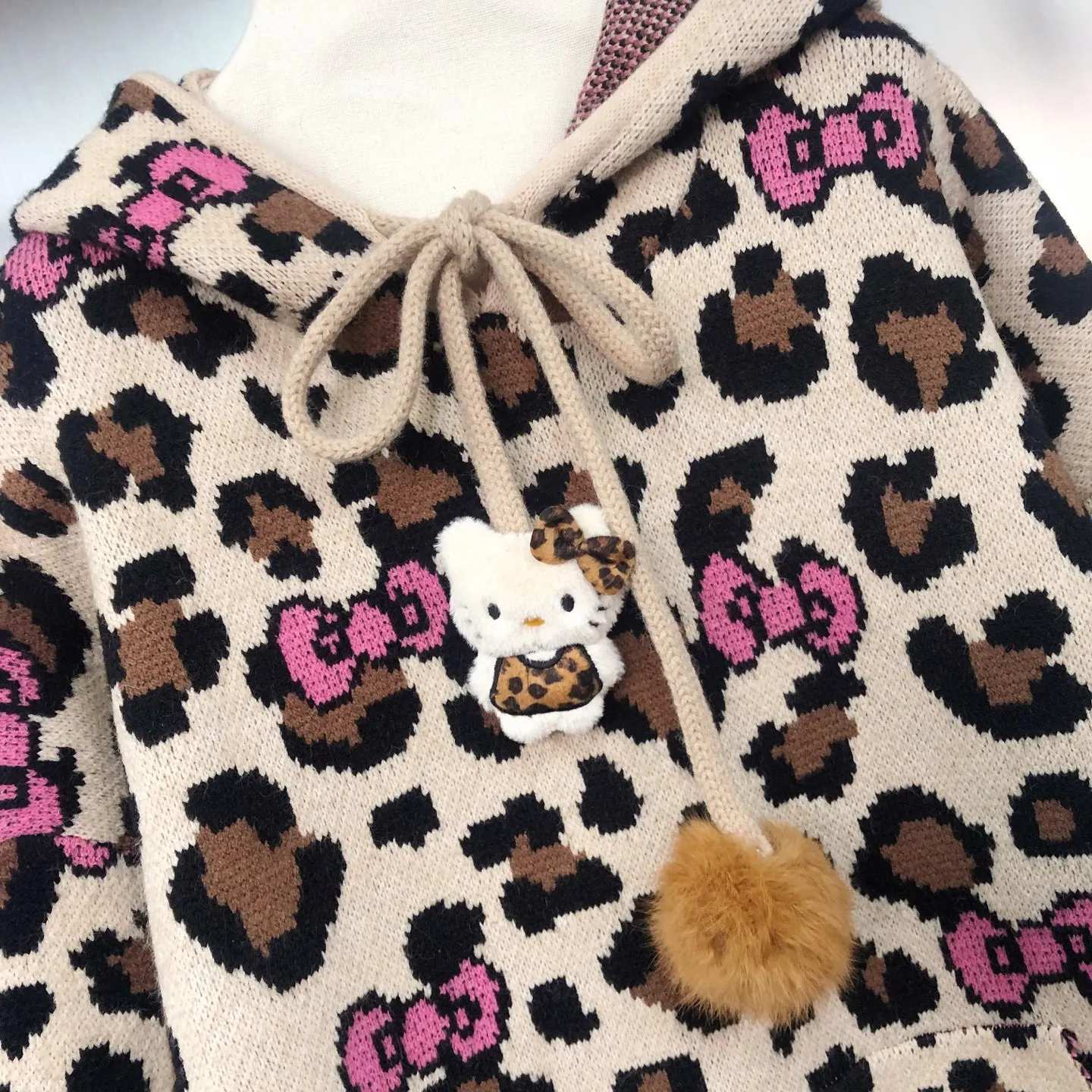 الكورية نمط الرجعية ليوبارد طباعة اللون كتلة معطف بقلنسوة الخريف الشتاء الشباب الكرتون الجاكار البلوز تريكو Y2k سترة #5