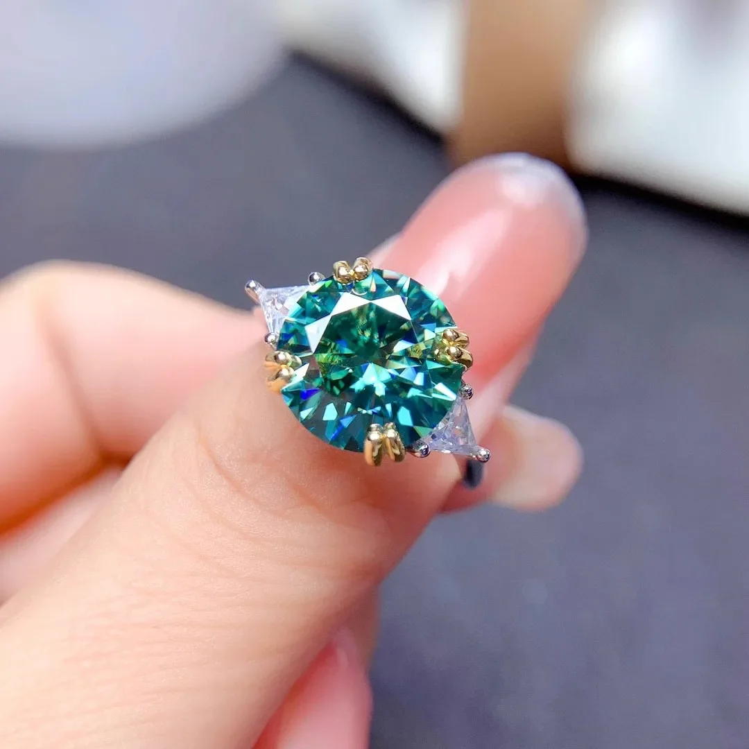 5 Carat Green Moissanite Diamond Ring Female Fire Color Flash Color Good 925 Silver Plated 18k Gold Inlaid Light Luxury Fashion