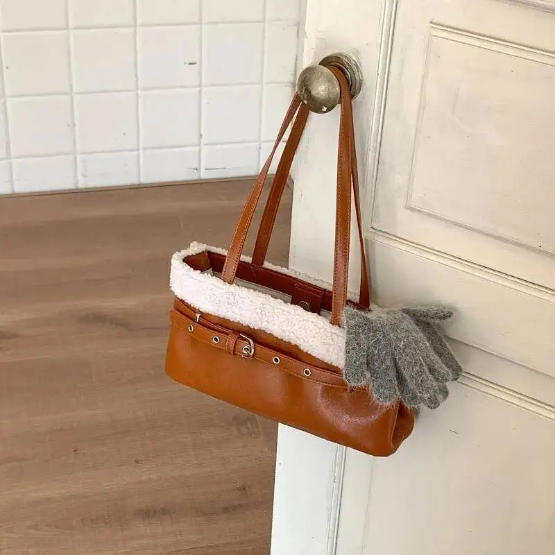 패션 퍼 패치워크 우아한 숄더백 디자인 오피스 레이디 시크 벨트 언더암 백 2025 스위트 Y2K 핸드백