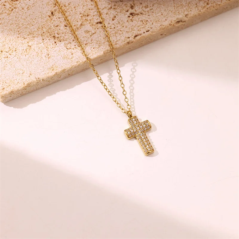 Fashion Female Religion Cross Pendant Necklace Stainless Steel Clavicular Chain Prayer Vintage Jewelry Gift