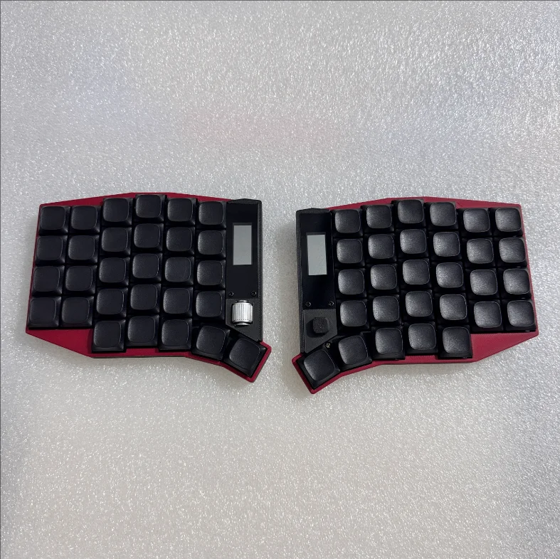 新しい Sofle ロープロファイルワイヤレススプリットキーボードキット