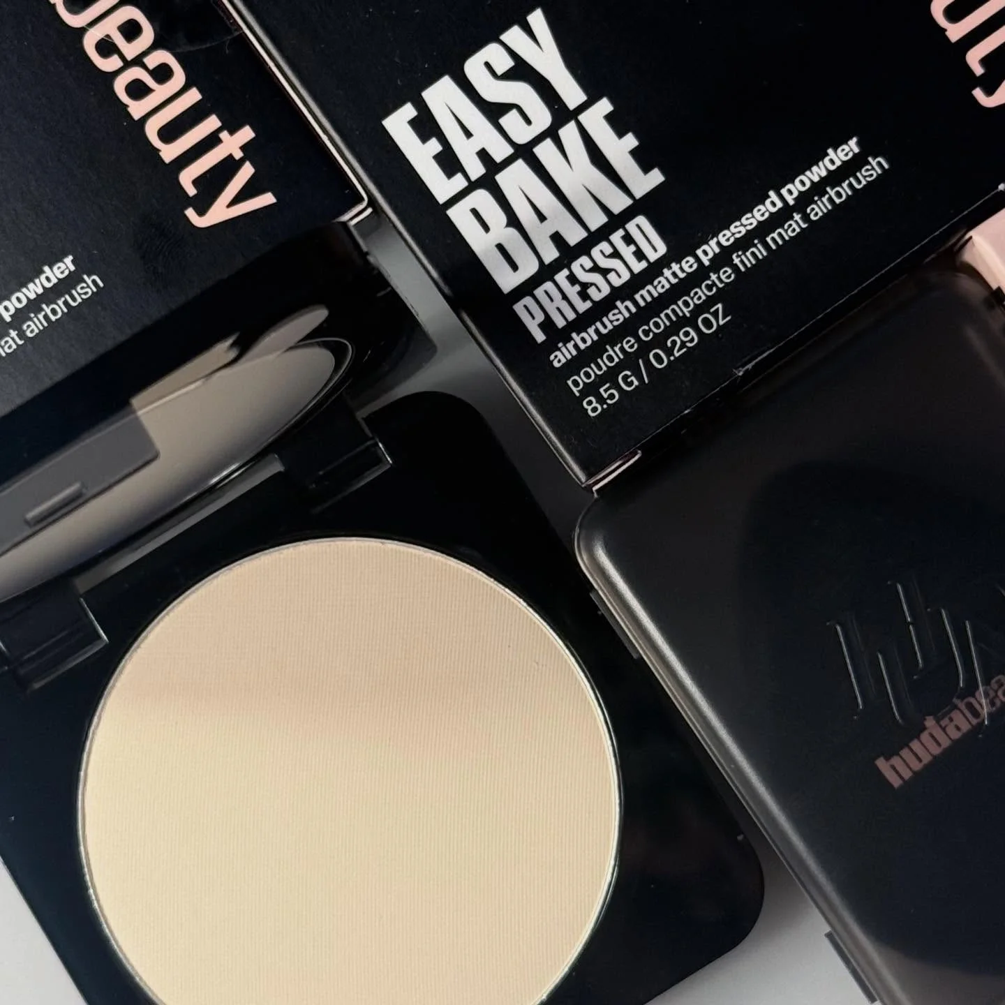 HudaBeauty Easy Bake Airbrush Matte Pressed Setting Powder Loose Baking and Setting Oil Control Matte Makeup Setting Spray INS