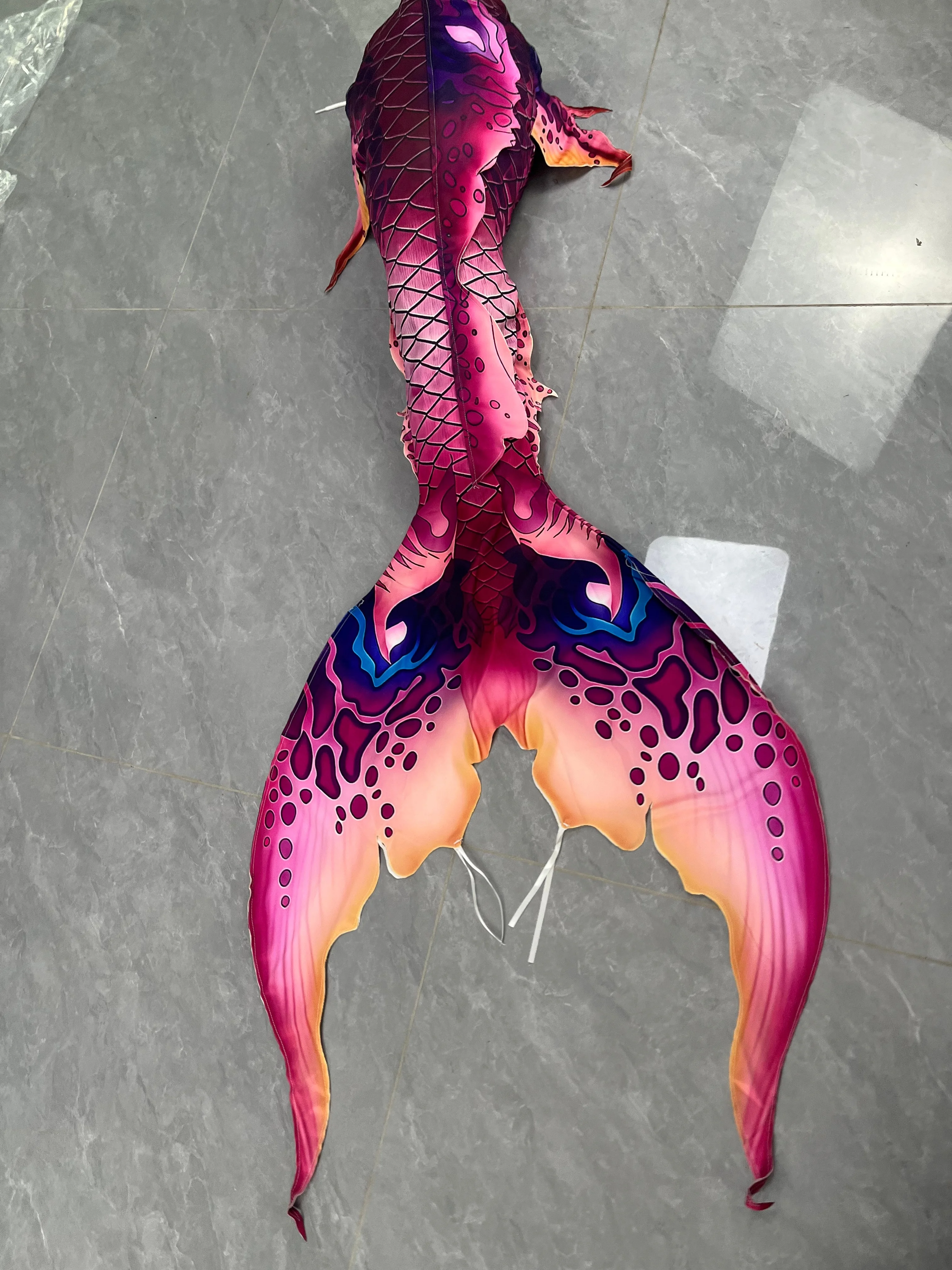 Purple Adult Mermaid Tail High - đánh giá và giá Aquarium & Marine Museum Universiti Malaysia Sabah Kota Kinabalu Sabah