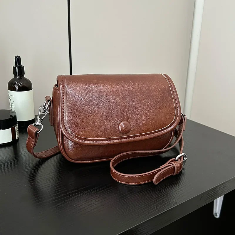 

Retro Ladies Bag High Quality Leather Shoulder Bags 2025 New Simple Female Mini Crossbody Bag Designer Handbags Flap Purse