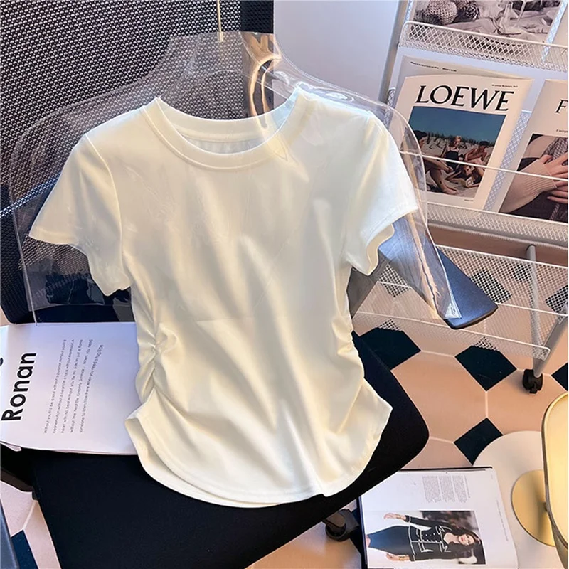 

Белая футболка ort Sve, женская летняя футболка 2024, новый корейский дизайн, плиссированная талия, утягивающий топ с плечами