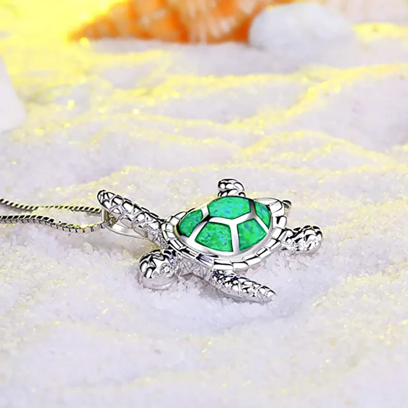 New Cute and Exquisite Gemstone Turtle Pendant Necklace Fashionable Personalized Daily Accessory Party Jewelry Birthday Gifts