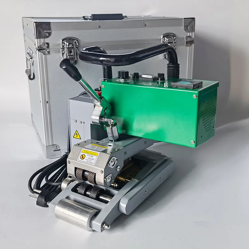 HDPE Geomembrane Welding Machine 2100W High Power PE Anti-Seepage Film Thick Film Suitable for PE Anti-Seepage Film Geotextile