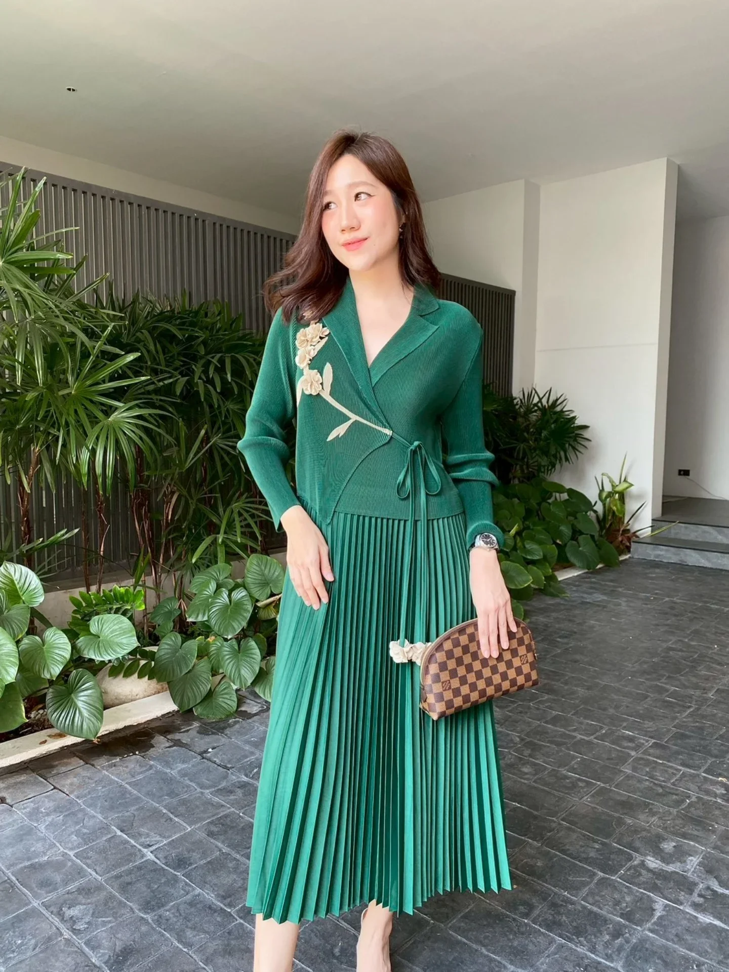 

Новое весеннее платье EGRM 2026 в французском стиле, средней длины, элегантное, приталенное, с воротником, в клетку, плиссированное, для женщин, 7G9015