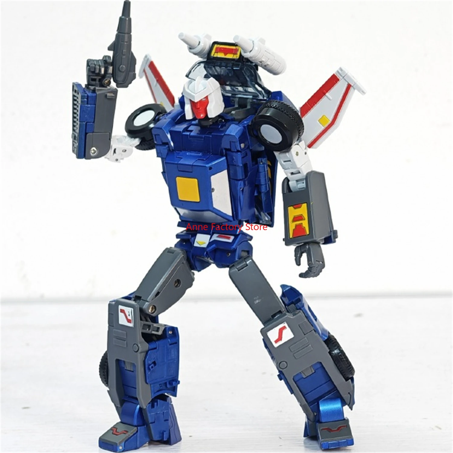 

【IN STOCK NOW】Transformation Star Toys ST-02 ST02 Tracks G1 MP Action Figure